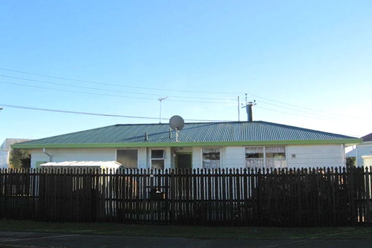 Photo of property in 77 Foremans Road, Islington, Christchurch, 8042