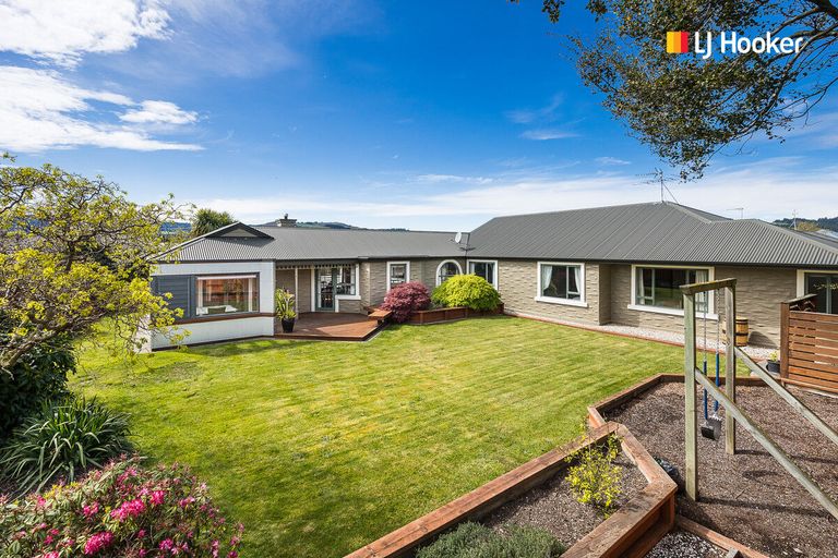 Photo of property in 6 Fenty Place, Mosgiel, 9024