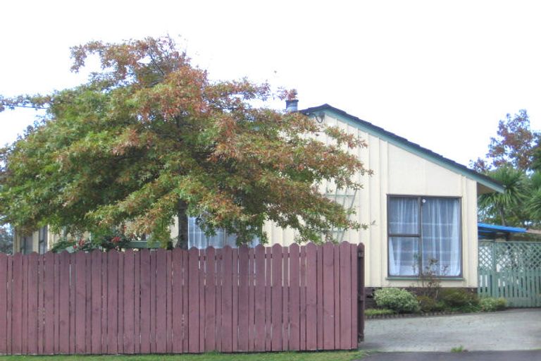 Photo of property in 64 Forest Hill Road, Henderson, Auckland, 0612
