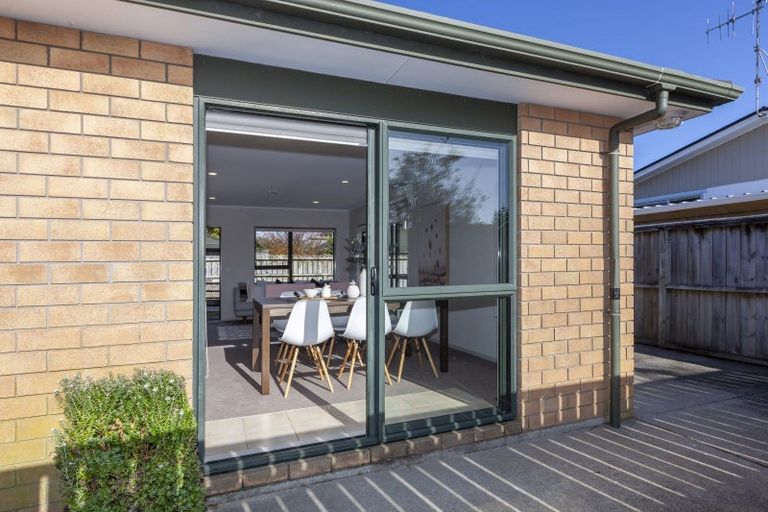 Photo of property in 64b Matatua Road, Raumati Beach, Paraparaumu, 5032