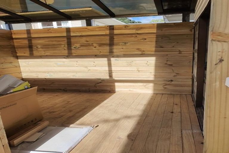 Photo of property in 13 Wylie Avenue, Sunnynook, Auckland, 0620