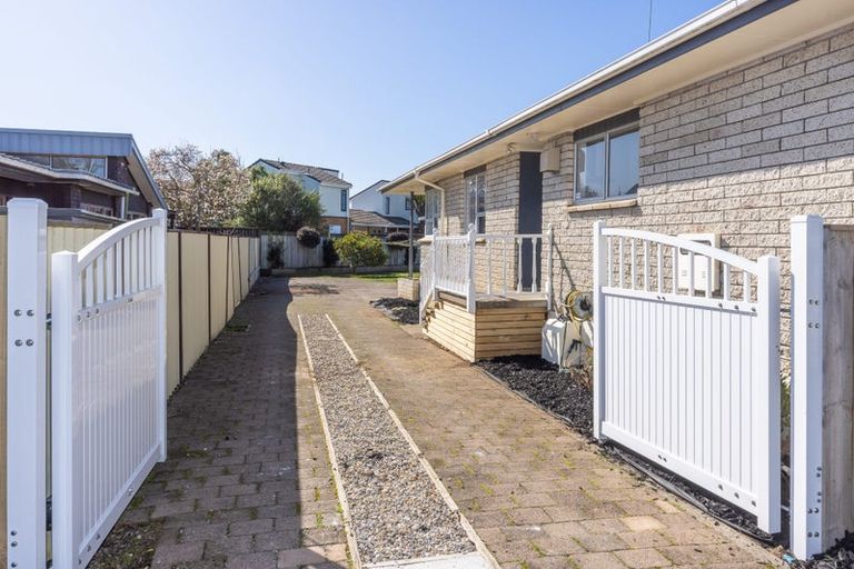 Photo of property in 14 Storey Avenue, Forest Lake, Hamilton, 3200