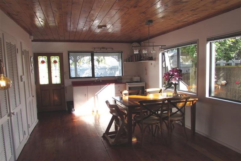 Photo of property in 67a Old Mill Road, Westmere, Auckland, 1022