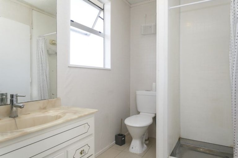 Photo of property in 127 Taupo View Road, Taupo, 3330