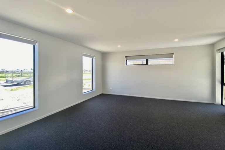 Photo of property in 71 Collier Drive, Halswell, Christchurch, 8025