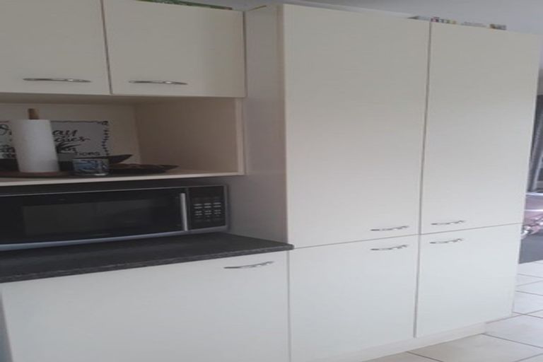 Photo of property in 133a Clevedon Road, Papakura, 2110