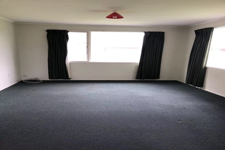 Photo of property in 106 Rattray Street, Riccarton, Christchurch, 8041