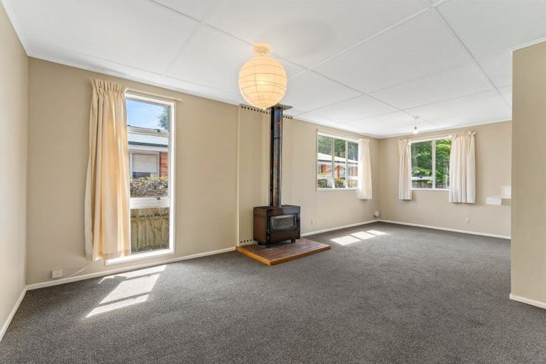 Photo of property in 2 Park Lane, Omarama, 9412