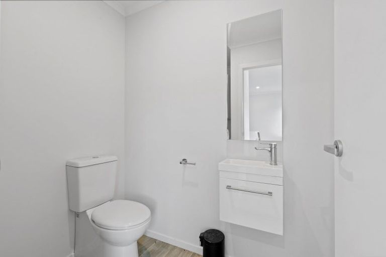 Photo of property in 2/135 Silverdale Road, Hillcrest, Hamilton, 3216