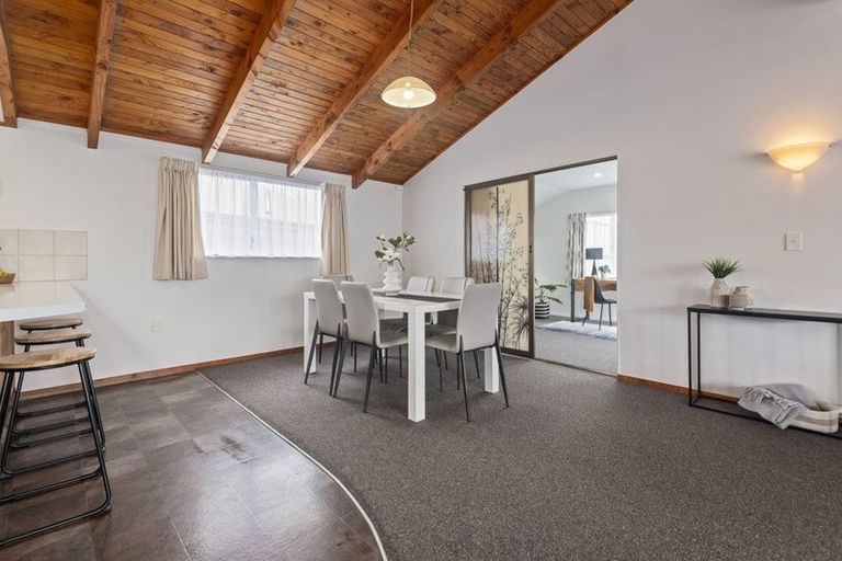 Photo of property in 63 Rhodes Drive, Kelvin Grove, Palmerston North, 4414