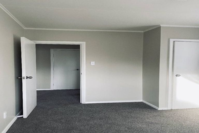 Photo of property in 24 Larsen Street, Otara, Auckland, 2025