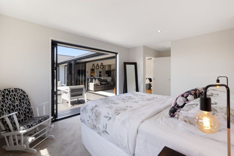 Photo of property in 76 Puhirake Crescent, Pyes Pa, Tauranga, 3112