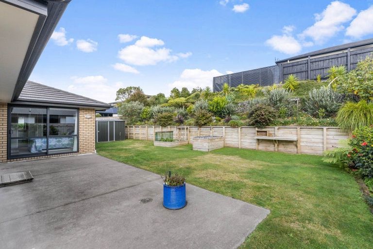Photo of property in 38 Fernbrook Drive, Hurworth, New Plymouth, 4310
