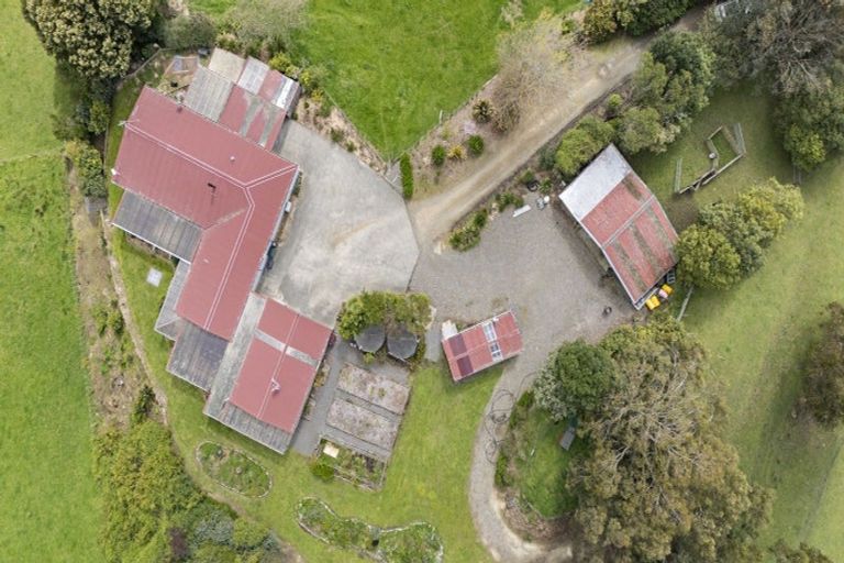 Photo of property in 476 Finnis Road, Pohangina, Feilding, 4775