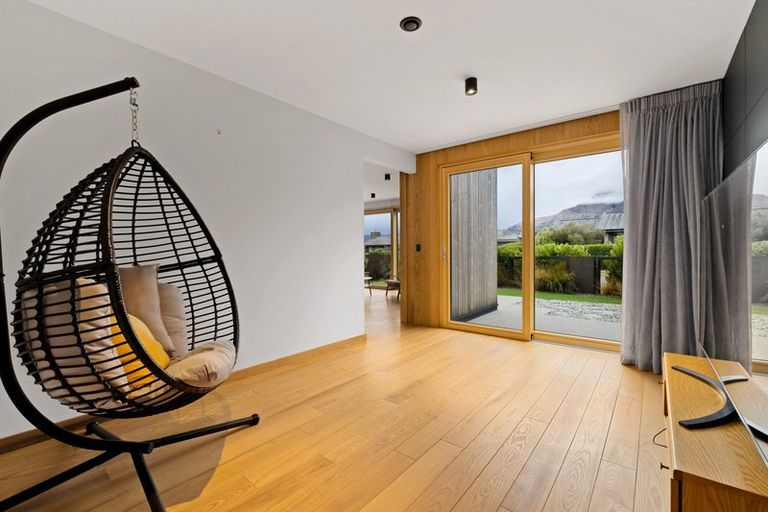 Photo of property in 4 Soudley Court, Jacks Point, Queenstown, 9371