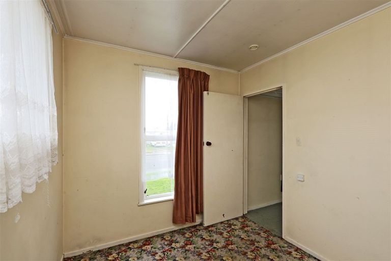 Photo of property in 16 Arbroath Avenue, Flaxmere, Hastings, 4120