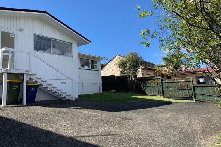 Photo of property in 2/164 Forrest Hill Road, Forrest Hill, Auckland, 0620