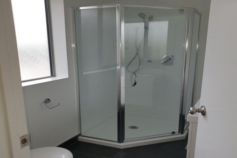 Photo of property in 3a View Road, Waiuku, 2123