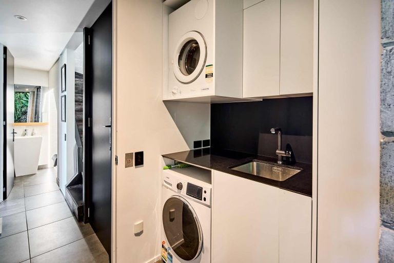 Photo of property in 64a Orangi Kaupapa Road, Northland, Wellington, 6012