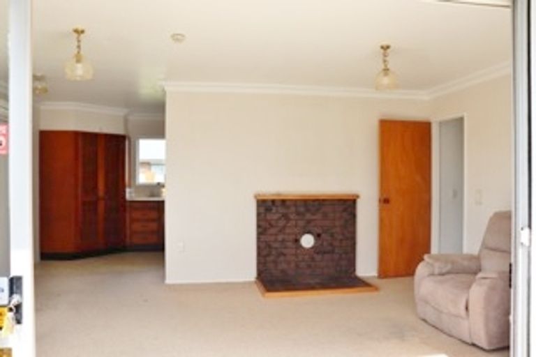 Photo of property in 111a Hakanoa Street, Huntly, 3700