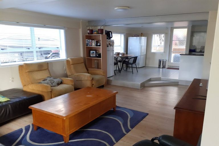 Photo of property in 127 Elliot Street, Pahurehure, Papakura, 2113