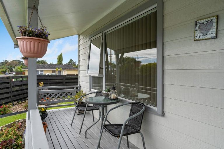 Photo of property in 6a Buckley Grove, Paraparaumu, 5032