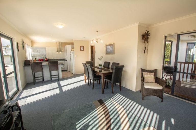 Photo of property in 14 Thornlea Drive, Welcome Bay, Tauranga, 3112