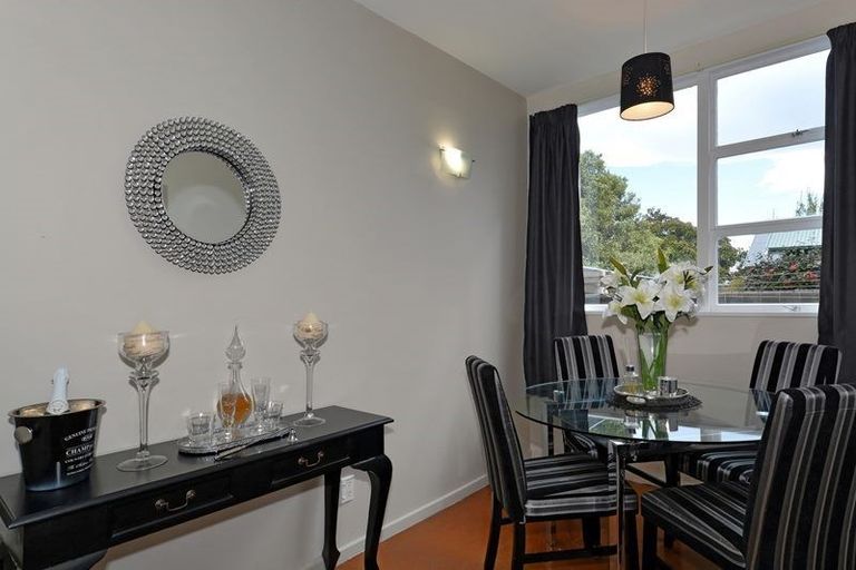 Photo of property in 130 Birdwood Avenue, Beckenham, Christchurch, 8023