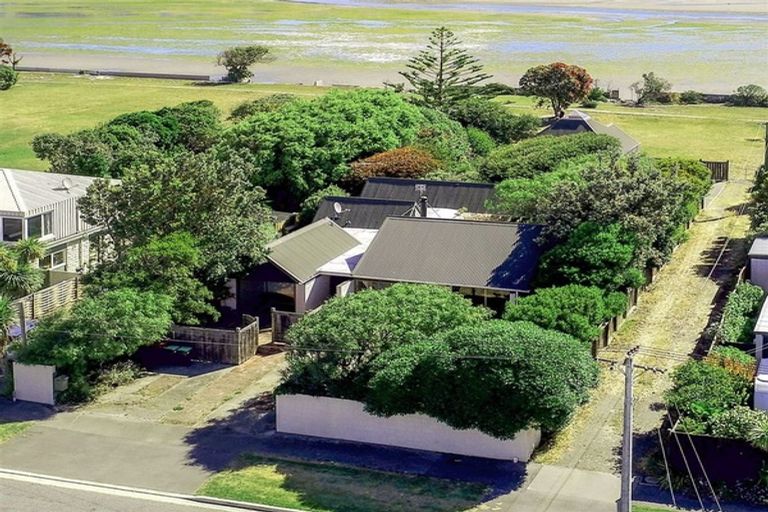 Photo of property in 132 Rocking Horse Road, Southshore, Christchurch, 8062