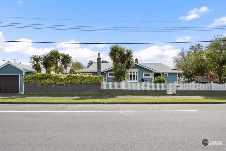 Photo of property in 49 Penrose Street, Woburn, Lower Hutt, 5010
