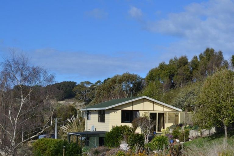 Photo of property in 42 Jessop Street, South Hill, Oamaru, 9400