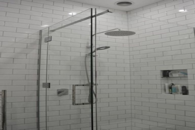 Photo of property in 15 George Street, Thorndon, Wellington, 6011