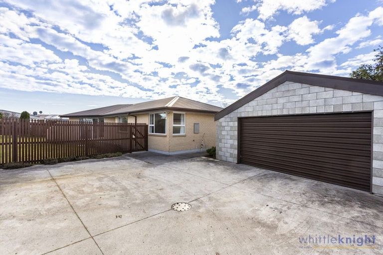 Photo of property in 30 Woodgrove Avenue, North New Brighton, Christchurch, 8083