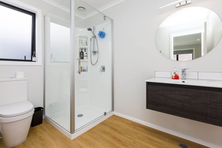 Photo of property in 18 Cynisca Crescent, Wallaceville, Upper Hutt, 5018