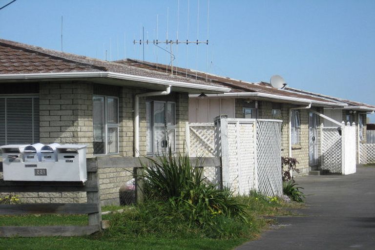 Photo of property in 221c Puriri Street, Castlecliff, Wanganui, 4501