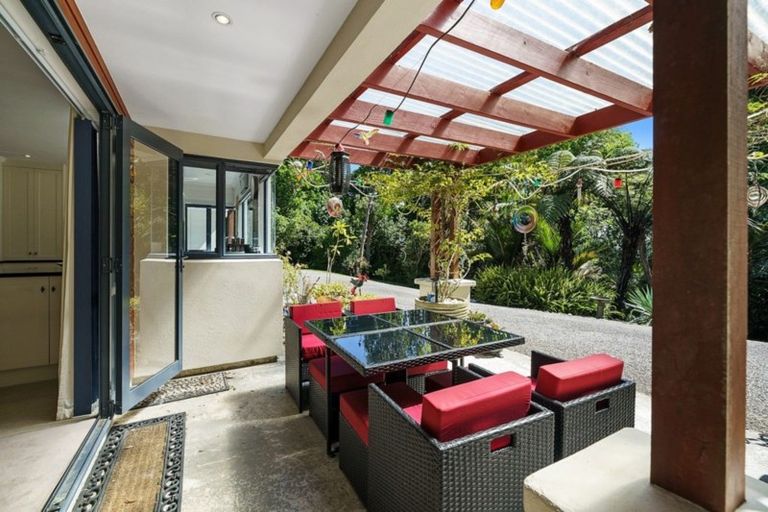 Photo of property in 103 Huia Street, Waikanae, 5391