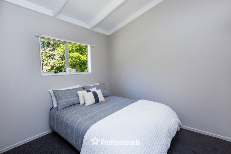 Photo of property in 23 Hartford Crescent, Totara Park, Upper Hutt, 5018