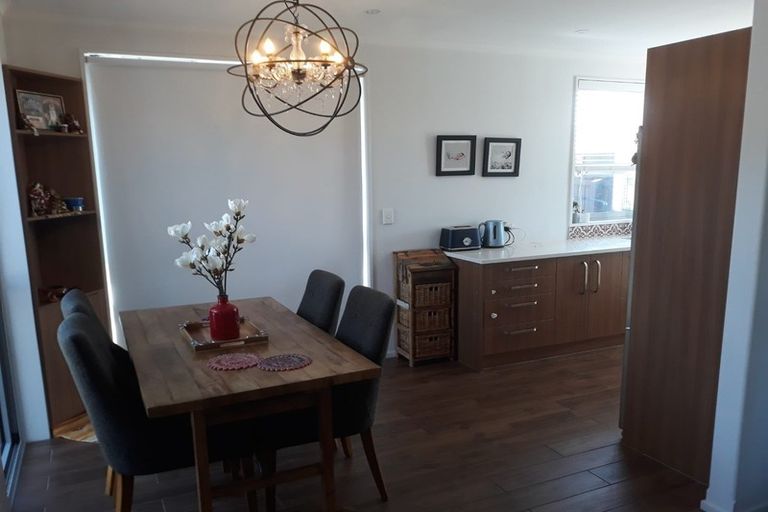 Photo of property in 8 Sharman Place, Wigram, Christchurch, 8042