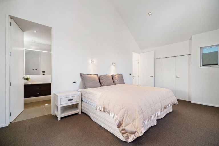 Photo of property in Millbrook Resort, 24 Ayrburn Ridge, Arrowtown, 9371