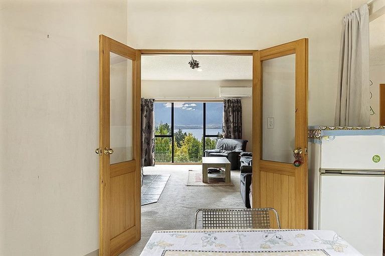 Photo of property in 6 Thorn Crescent, Fernhill, Queenstown, 9300