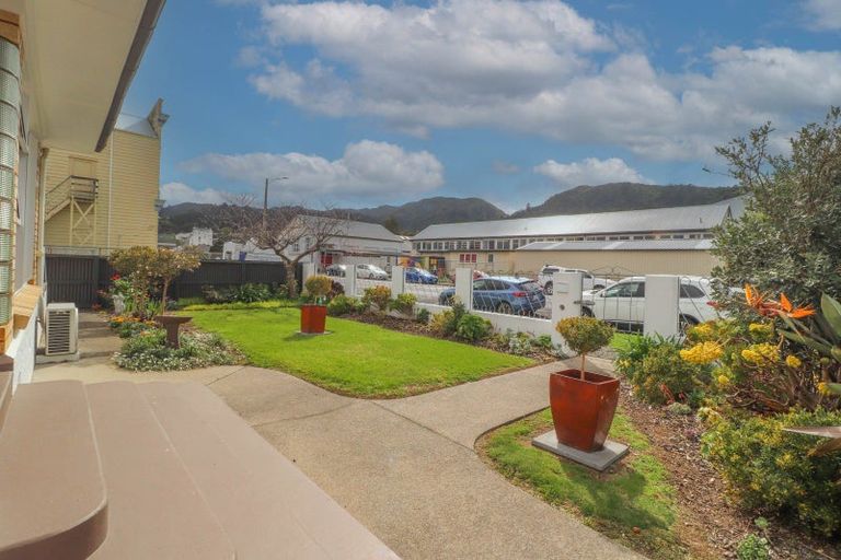 Photo of property in 413 Mackay Street, Thames, 3500