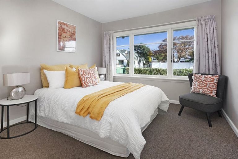 Photo of property in 50 Croziers Road, St Albans, Christchurch, 8052