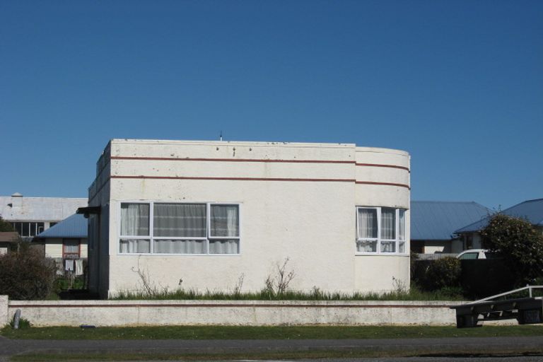 Photo of property in 17 Stafford Street, Hokitika, 7810