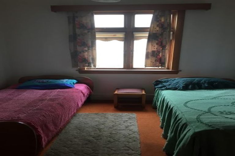 Photo of property in 16 Thompson Street, Greymouth, 7805