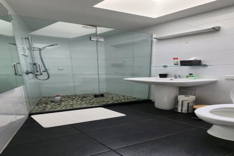 Photo of property in 17 Motukari Place, Onaero, Waitara, 4383