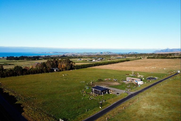 Photo of property in 235 Bay Paddock Road, Hapuku, Kaikoura, 7371