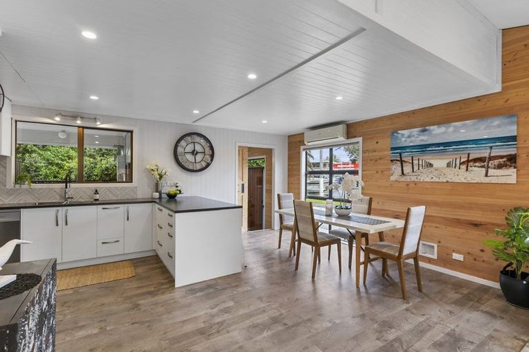 Photo of property in 333 Hibiscus Coast Highway, Orewa, 0931