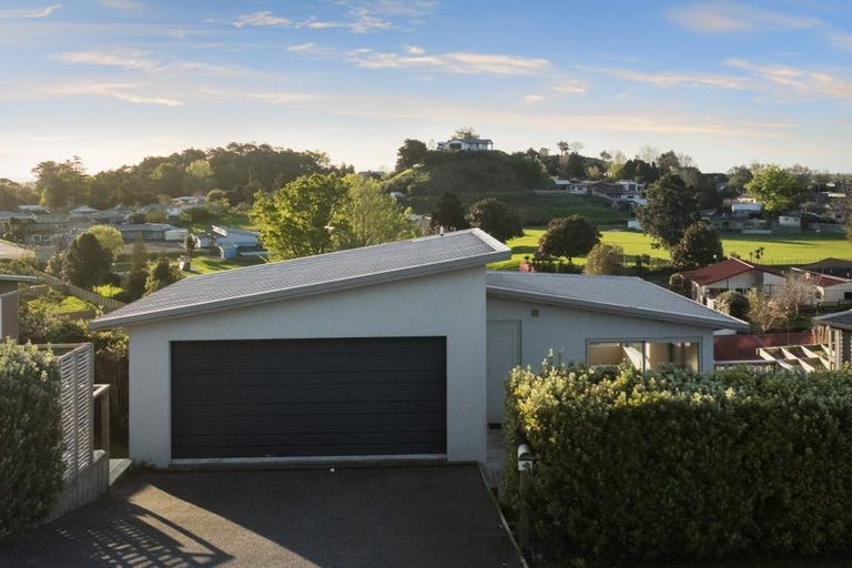 Photo of property in 15 Ohinemuri Place, Paeroa, 3600