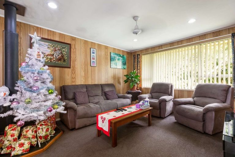 Photo of property in 22 Glynnbrooke Street, Te Atatu South, Auckland, 0610