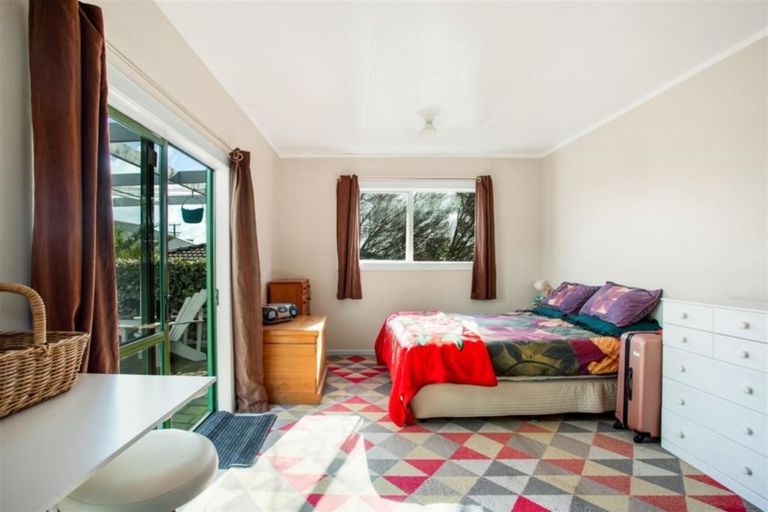 Photo of property in 1/139 Titirangi Road, New Lynn, Auckland, 0600